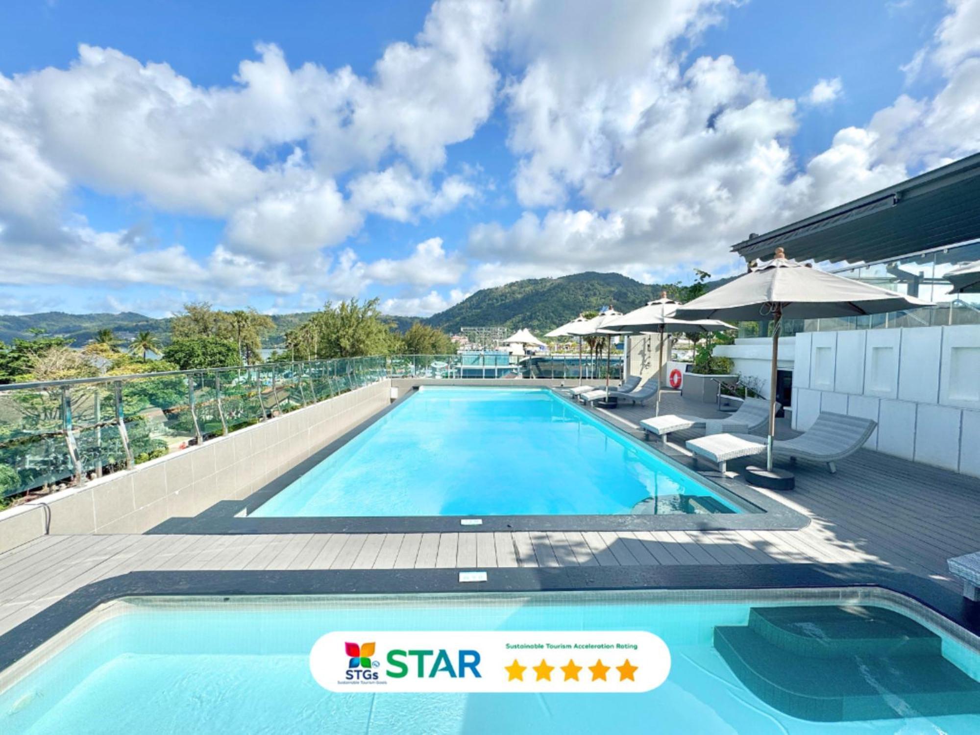 Clarian Hotel Beach パトン エクステリア 写真