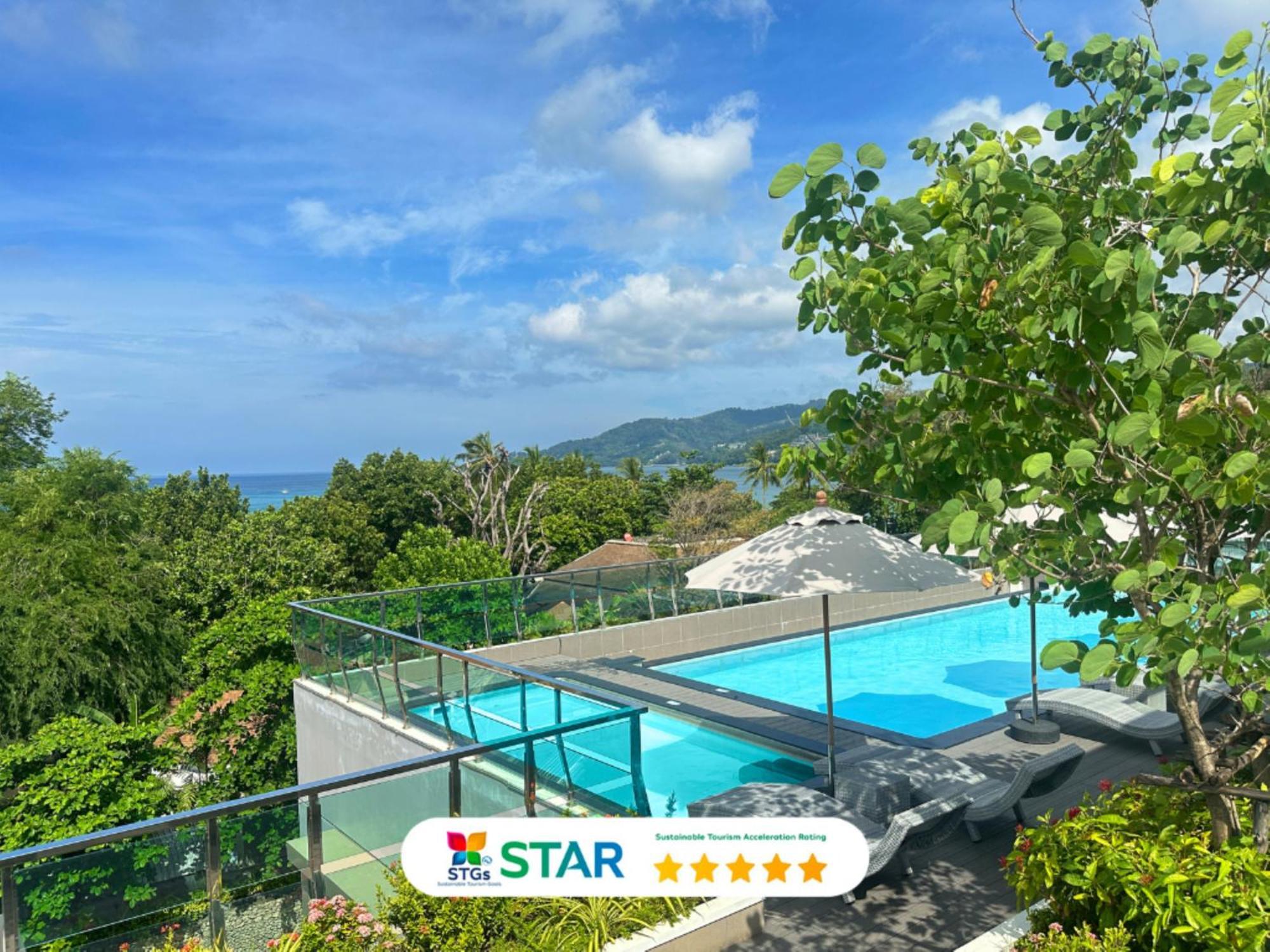 Clarian Hotel Beach パトン エクステリア 写真